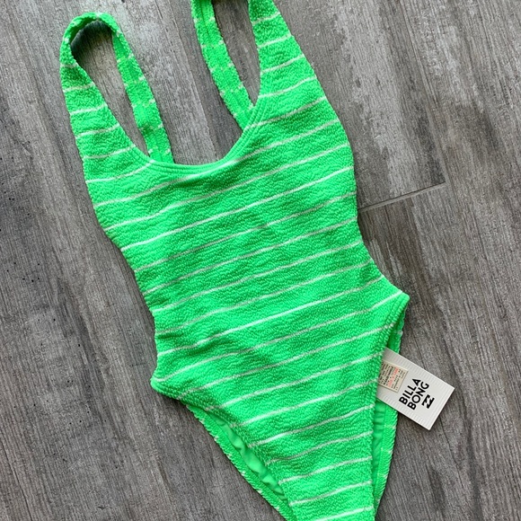 ๐ฅ๐ฅBILLABONG - HIGHTIDE ONE PIECE๐ฅ๐ฅ - Picture 2 of 8